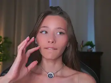 Stripchat Live Sex Cam of EditaBails