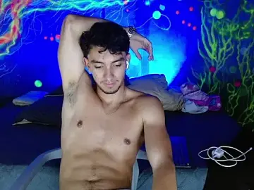 Stripchat Adult Video Chat of dante_18cm_