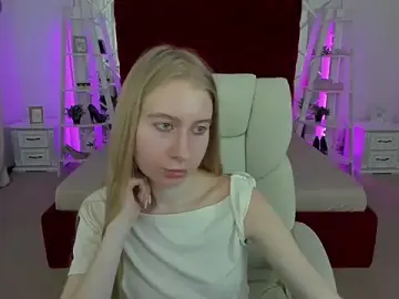 Stripchat Free Live Porn of Alina_Blonde