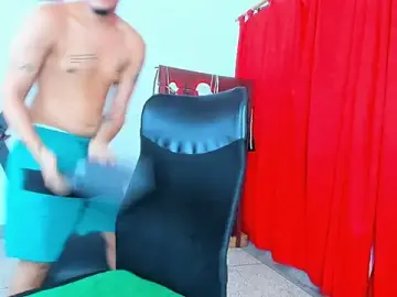 Stripchat Nude Webcam of your_gay_party