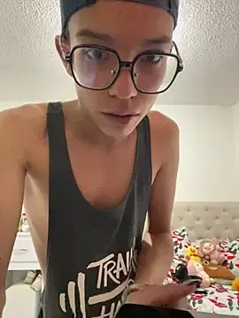 Stripchat Live Sex of Andres_boy252