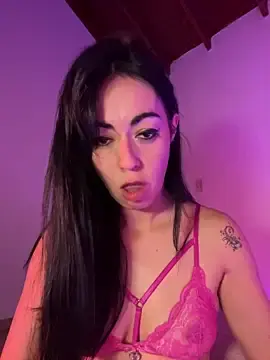 Stripchat Adult Webcam of BrattyYani