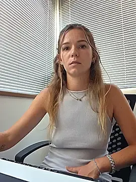 Stripchat Adult Webcams of lucie_mehott