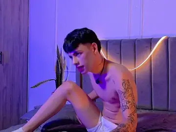 Stripchat Adult Webcams of Zeyn_smith