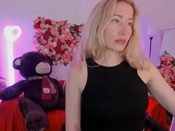 Stripchat Live Sex Cam of AstraMonroe