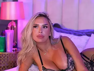 Stripchat Best live sex cam show of SelenaFrost