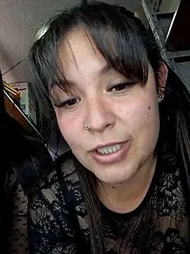 Stripchat Watch Live Sex Cams of Isa_bella95