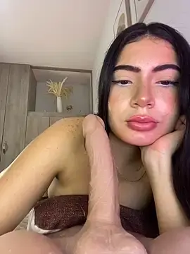 Stripchat Sex Cam of Mia_222