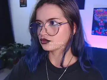 Stripchat Best live sex cam show of Raventh_