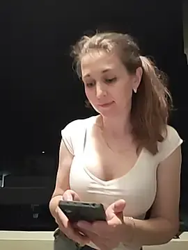 Stripchat Free Porn Cam of irresistibelle