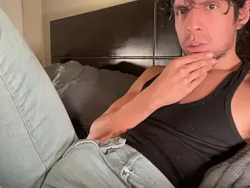 Stripchat Free Porn Cam of beranco19