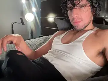 Stripchat Nude Webcam of beranco19
