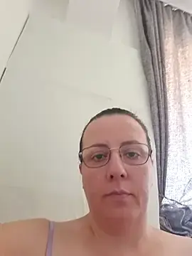 Stripchat Free Porn Cam of Goodass7