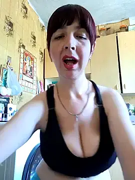 Stripchat Free Live Porn of MilaSwan777