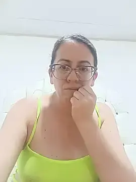 Stripchat Free Live Porn of miss_hanna07