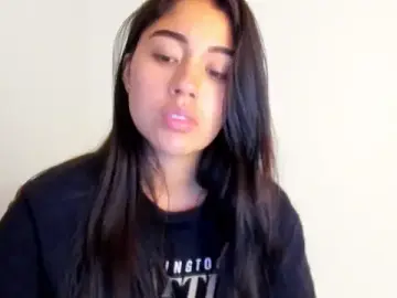 Stripchat Adult Webcam of AriaMontgomery