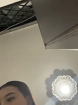 Stripchat Live Porn of valerie20_