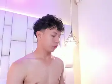 Stripchat Nude Webcam of WillEscobar