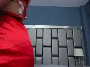 Stripchat Free Live Porn of AniEvans_