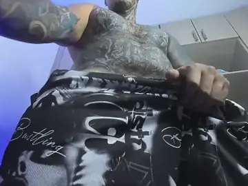 Stripchat Sex Cam of JAXXXONHERD