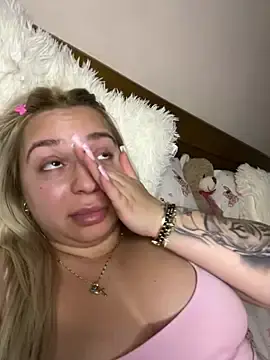 Stripchat Live Sex Cam of xLexi