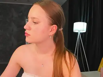 Stripchat Adult Webcams of Candy_Cansew