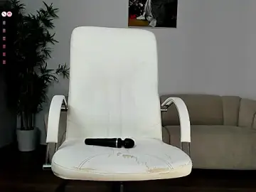 Stripchat Adult Webcam of JellyseJ