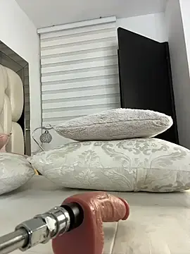 Stripchat Sex Chat of ALISSON_FOXXX1