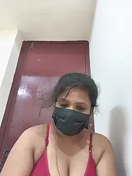 Stripchat Adult Webcam of Tamil_Ramya_