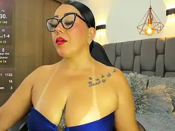 Stripchat Free Live Porn of Alanna_19