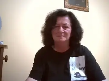 Stripchat Live Porn of GypsiQueen2