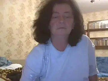 Stripchat Live Sex of GypsiQueen2