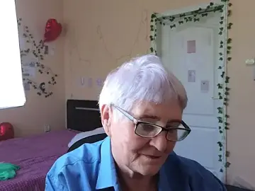 Stripchat Best live sex cam show of Sandra_Snowflake