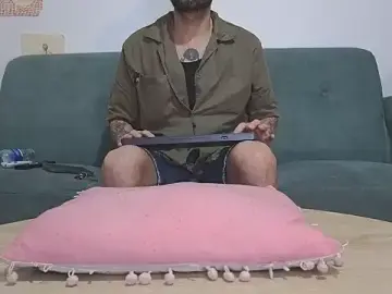 Stripchat Adult Webcam of MattxFeet