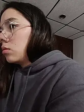 Stripchat Free Porn Cam of EmmaSulivan