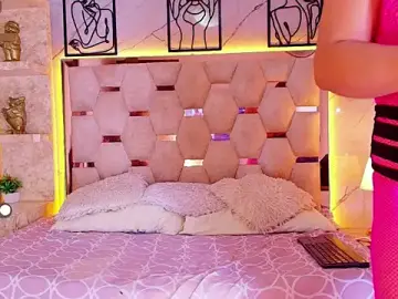 Stripchat Live Sex of Nina_Strauss