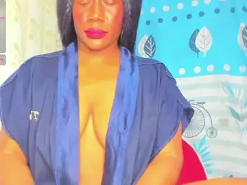 Stripchat Free Live Porn of yonsol_abril