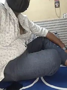 Stripchat Live Porn of Curvy_Anushka