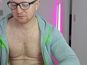 Stripchat Live Sex of kevintyler69