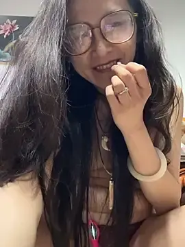 Stripchat Free Live Porn of yinyin326