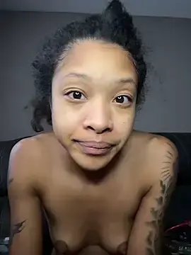 Stripchat Live Sex Cam of rubywithpearls