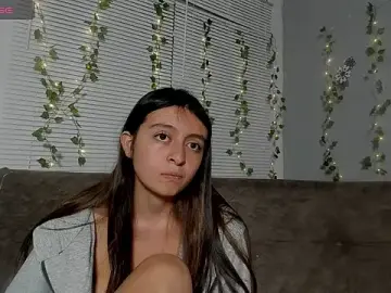 Stripchat Sex Cam of Lala_fluffy