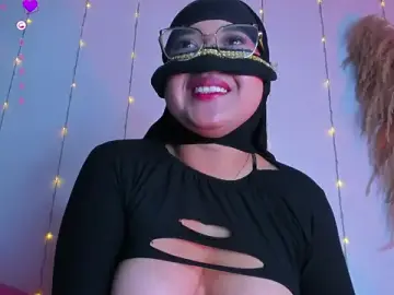Stripchat Live Porn of Maisa_issa