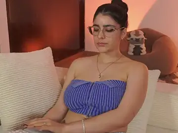 Stripchat Live Sex Cam of _Niah