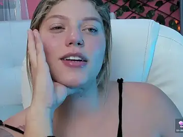 Stripchat Sex Chat of alaia_greyy