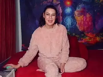 Stripchat Live Sex of Juicy_Lucy
