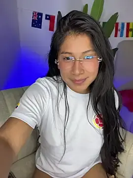 Stripchat Adult Webcams of LinnaGardenia