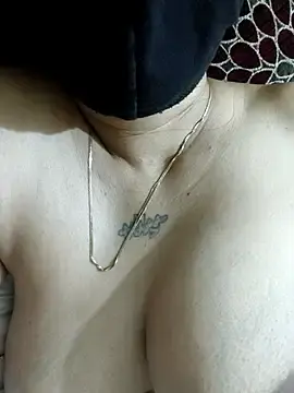 Stripchat Free Porn Cam of Neha8923