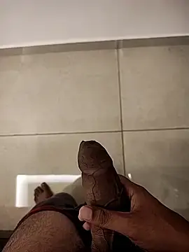 Stripchat Free Porn Cam of bigdick8700