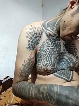 Stripchat Free Porn Cam of eroos_twink